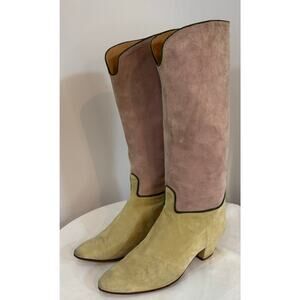 VTG Maud Frizon 70’s or 80’s Suede Boots 1.5” Heel Beige Green French Designer